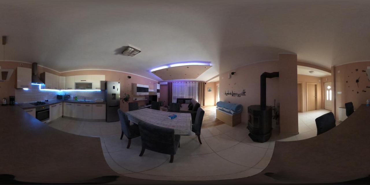 Apartments Adriana Bilice Ruang foto
